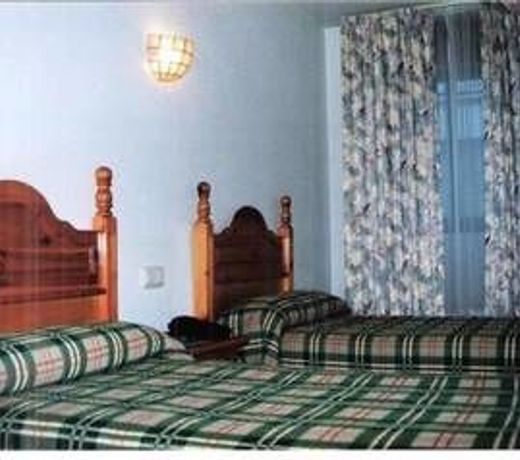 Hostal Niza I II