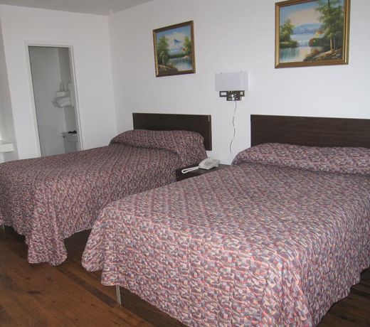 Knights Inn Prince George