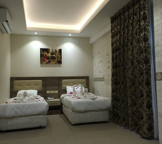 Beyoglu Palace Thermal Hotel