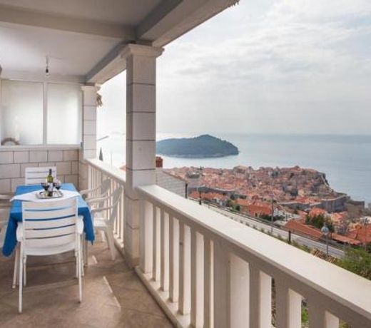 Guest House Old Town View