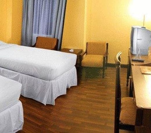 Garuda Plaza Hotel