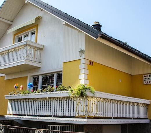 Mekina Guesthouse