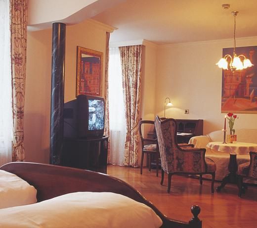 HOTEL KAISER