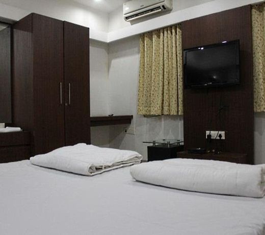 Hotel Somdeep Palace