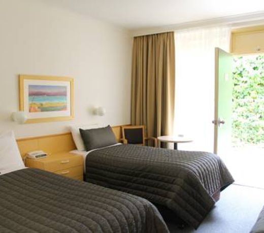 Mid City Motor Inn Queanbeyan