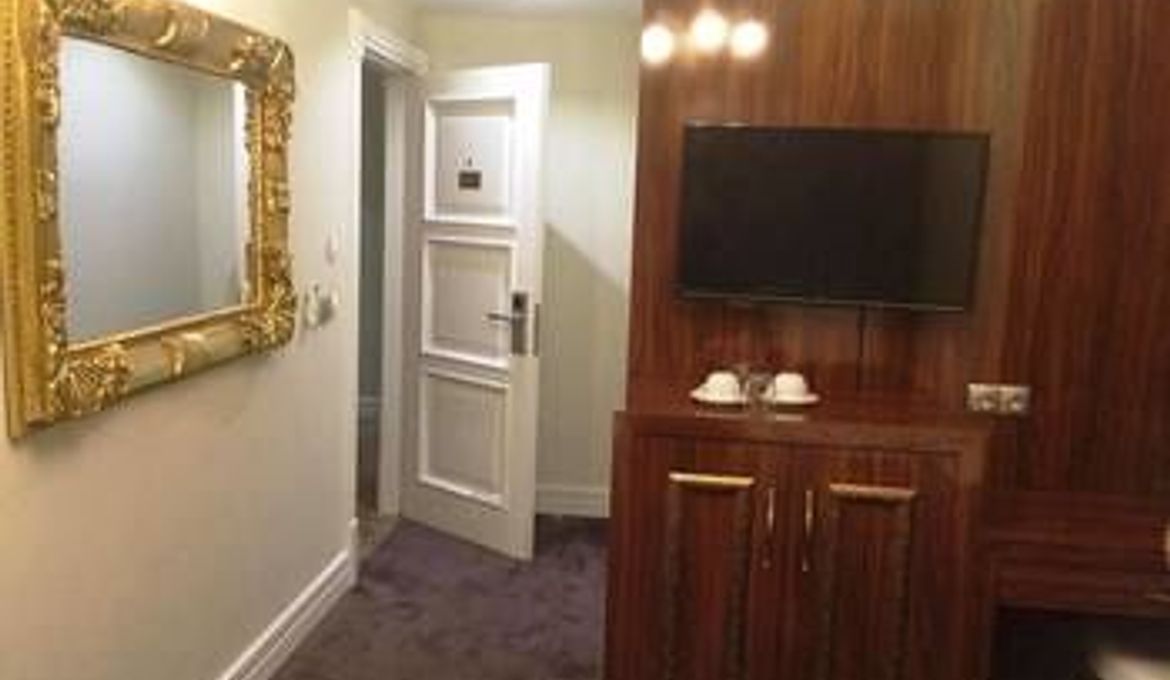 Sahra Airport Hotel