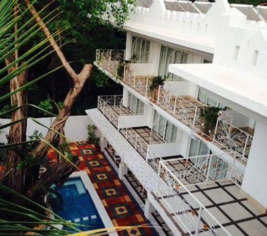 Pirache Art Hotel & Spa