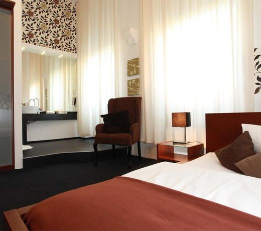 Amical Hotel