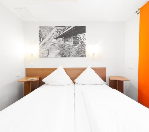McDreams Hotel Wuppertal City
