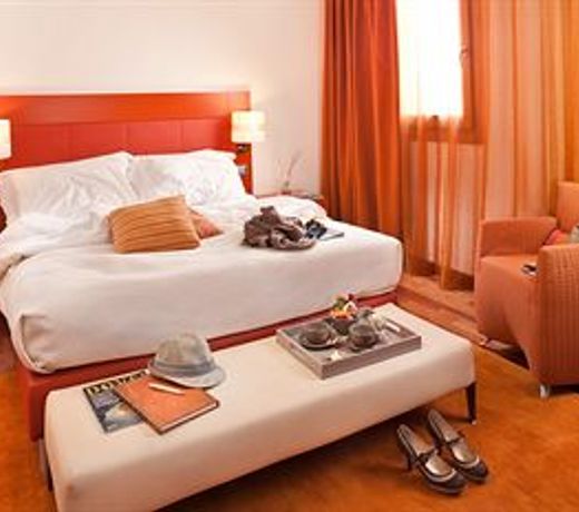 Al Tezzon Hotel
