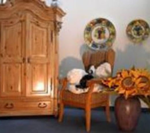 Hotel Am Schlosspark , Wiesbaden