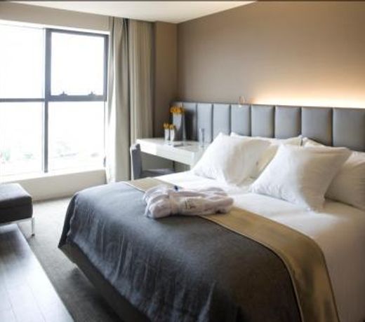 Melia Braga Hotel & Spa