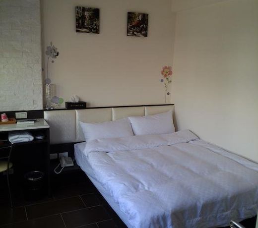 Tilon Hotel