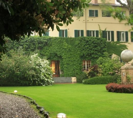 Le Notti in Villa