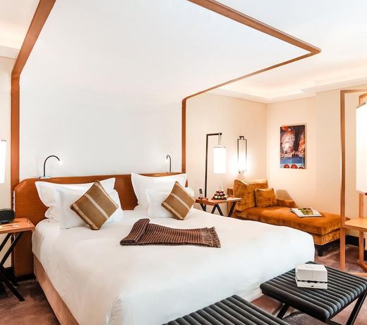 Five Seas Hotel