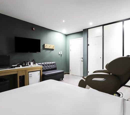 Hotel Iris