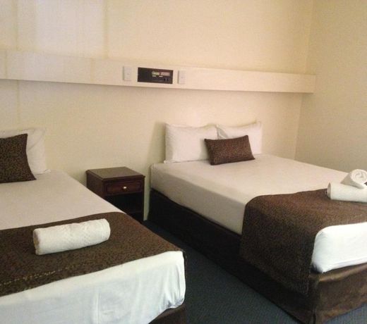 Hotel Settlers
