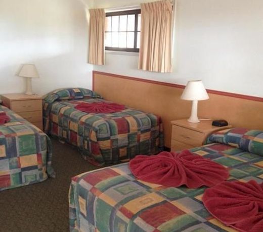 Landsborough Lodge Motel