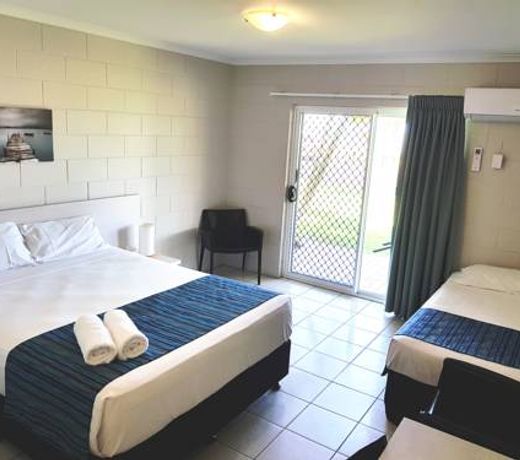 Cardwell Beachcomber Motel & Tourist Park