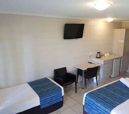 Cardwell Beachcomber Motel & Tourist Park