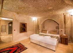 Elegance Cave Suites фото 2