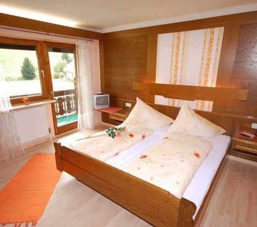 APART-PENSION RESSWALD