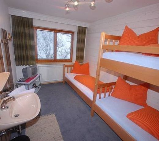 APART-PENSION RESSWALD