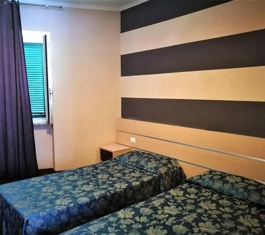Nuovo Hotel Giardini