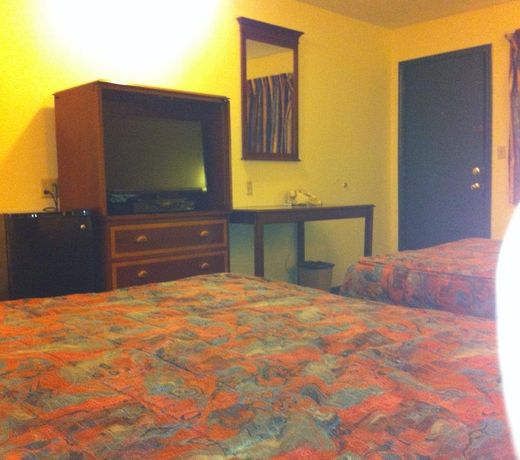 Budget Inn Caravan Motel