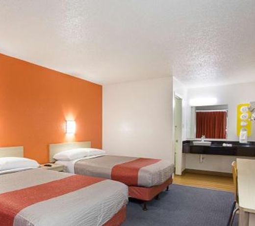 Motel 6 Baton Rouge Southeast