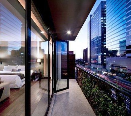 Las Suites Campos Eliseos