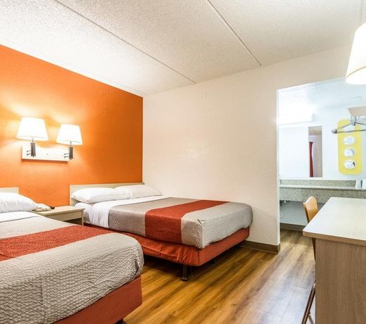 Motel 6-Tempe, AZ - Phoenix - Priest Dr