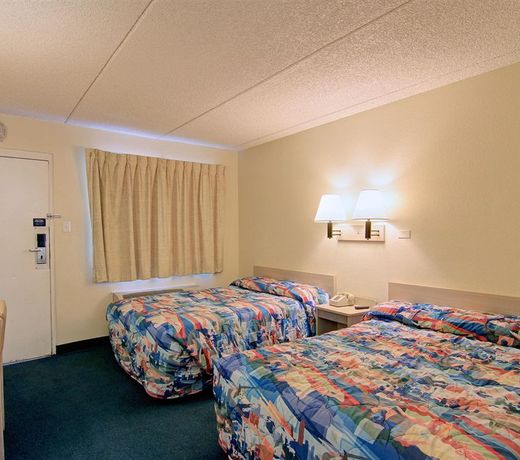 Motel 6-Tempe, AZ - Phoenix - Priest Dr