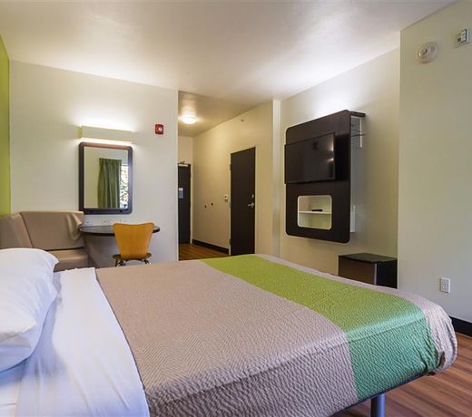 MOTEL 6 MISHAWAKA IN