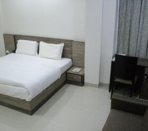 Bilberry Hotel