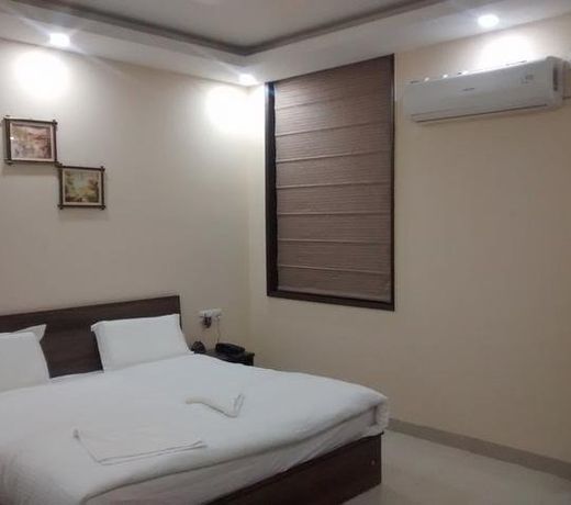 Bilberry Hotel