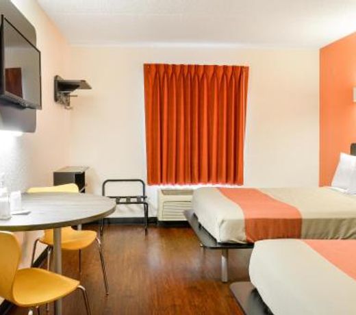 Motel 6-Toledo, OH