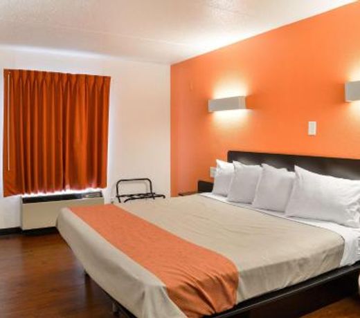 Motel 6-Toledo, OH