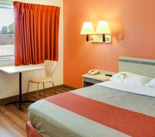 Motel 6-Bakersfield, CA - South
