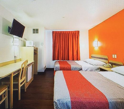 Rodeway Inn