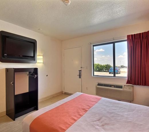 Motel 6-San Antonio, TX - West SeaWorld