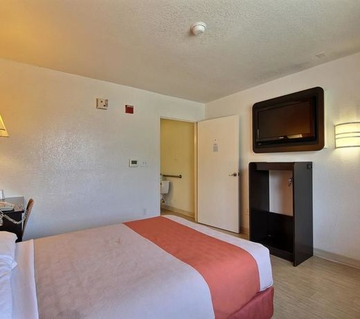 Motel 6-San Antonio, TX - West SeaWorld