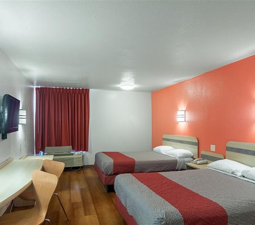 Motel 6-Oklahoma City, OK - South