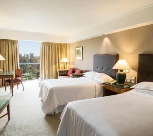 Sheraton Pilar Hotel & Convention Center