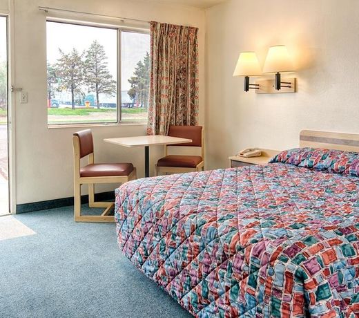 Motel 6-Winnemucca, NV