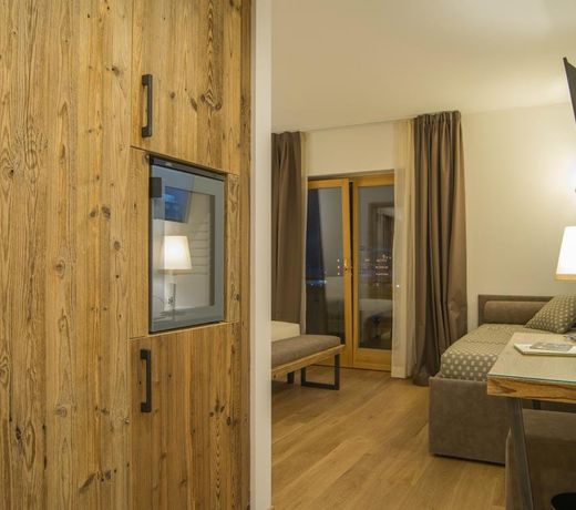 Hotel GarnÃ¬ Caminetto