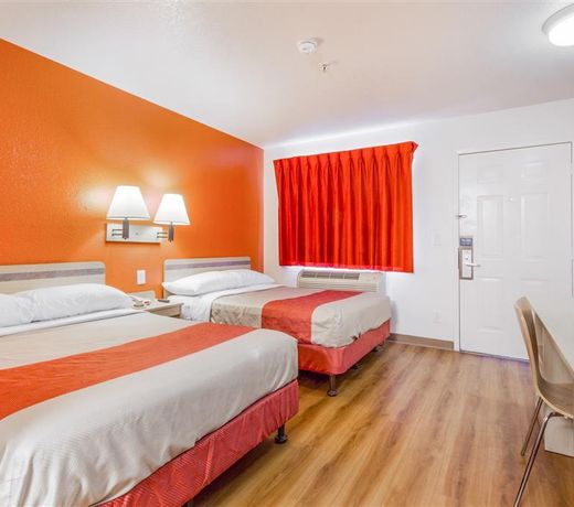 Motel 6-Phoenix, AZ - West