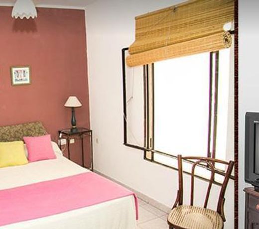 Las MaÃ±anitas Casa Hotel