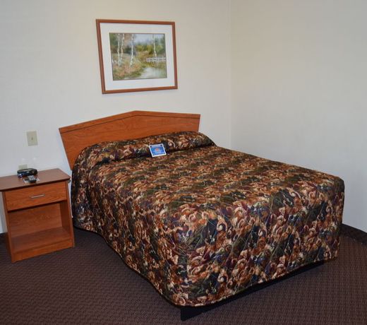 WoodSpring Suites Clarksville Ft. Campbell