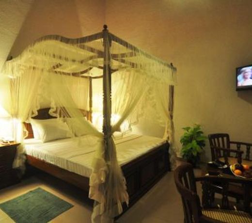 Heaven's Edge By EHI